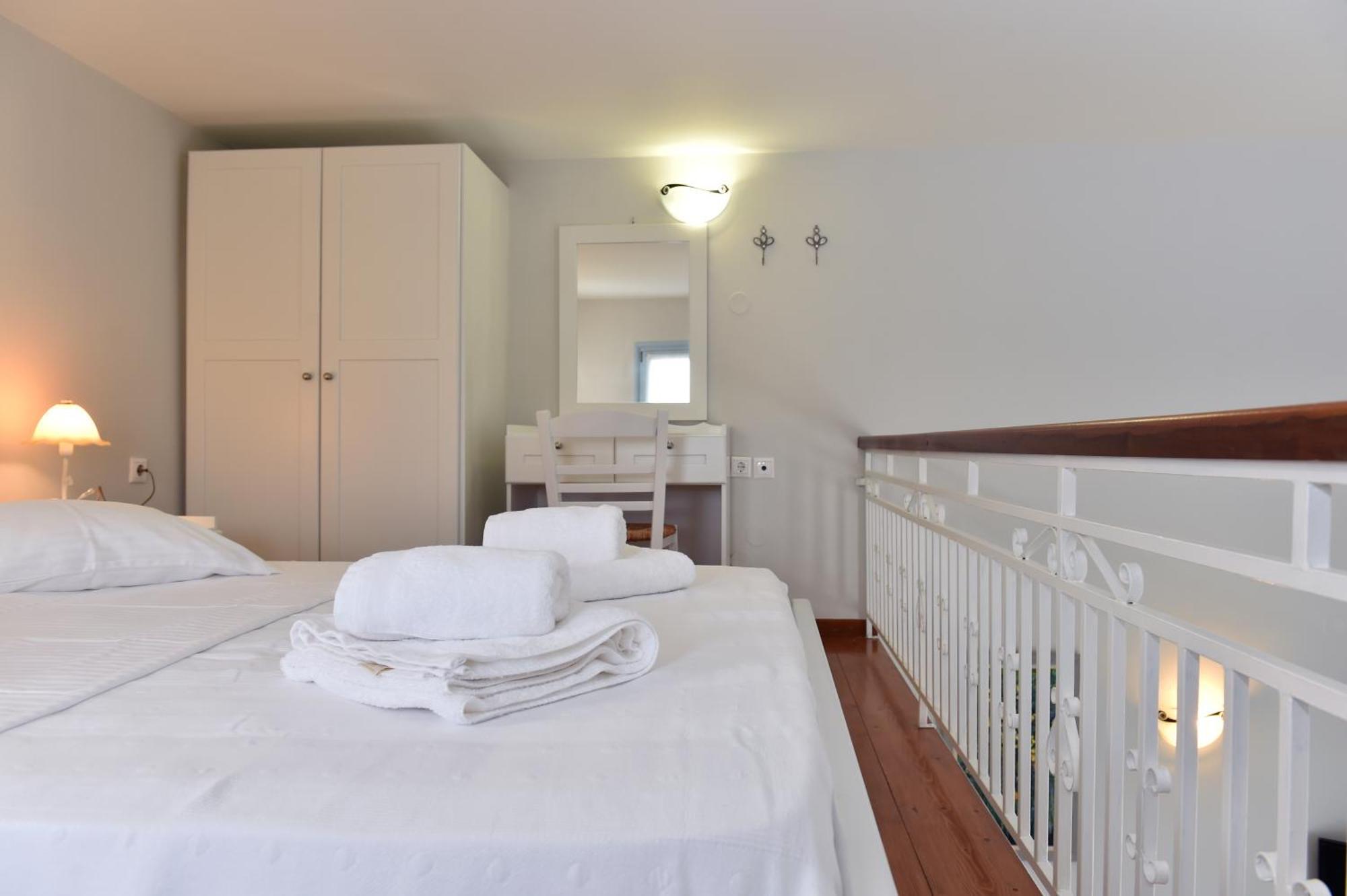 Tonia Apartments Paros 흐리시 악티 외부 사진